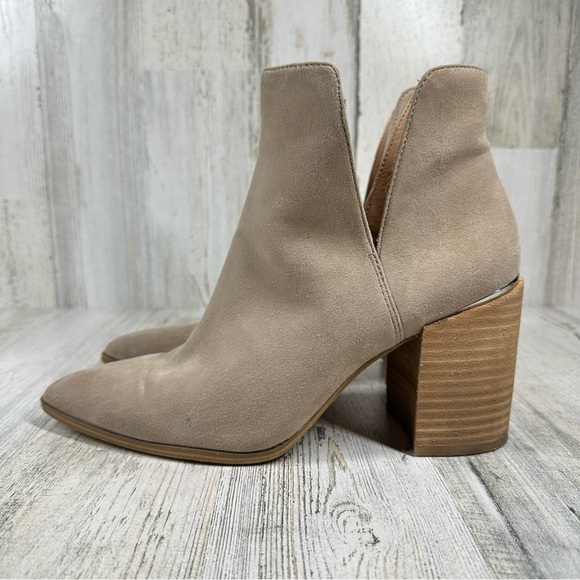 Steve Madden Tan Ankle Boots - Picture 1 of 11